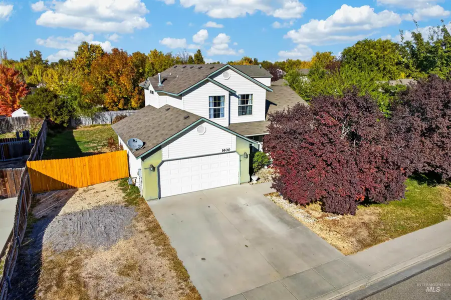 1600 W Roston Ct, Nampa, ID 83686 - #2