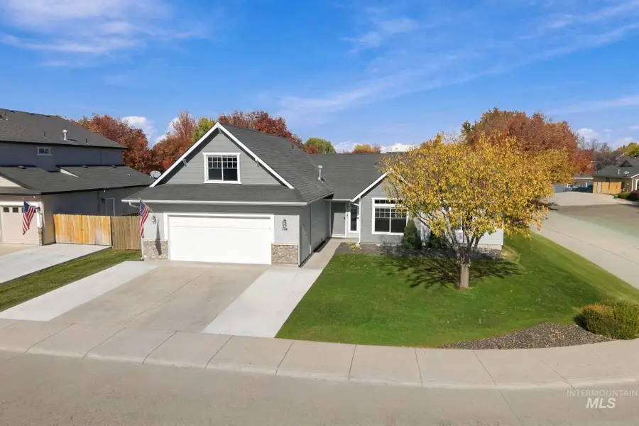 194 E Cornell Drive, Meridian, ID 83646 - #2