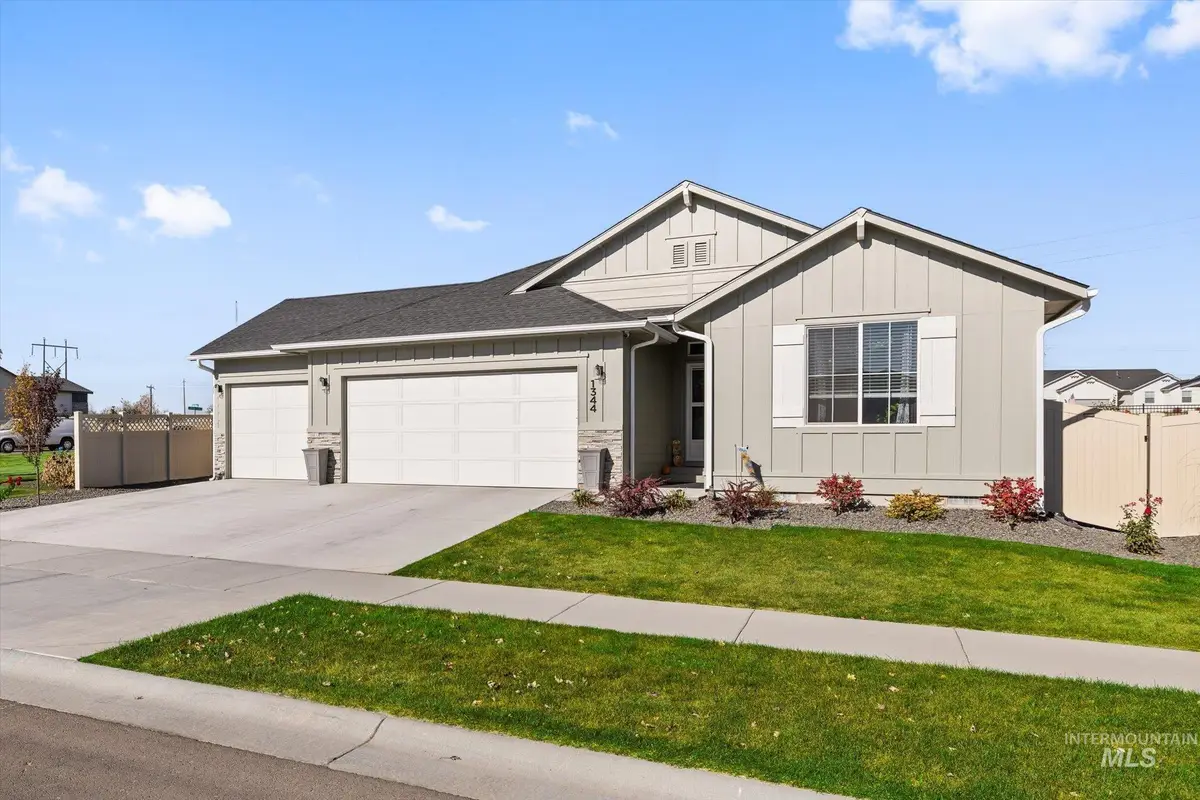 1344 W Pack River Dr, Meridian, ID 83642 - #1