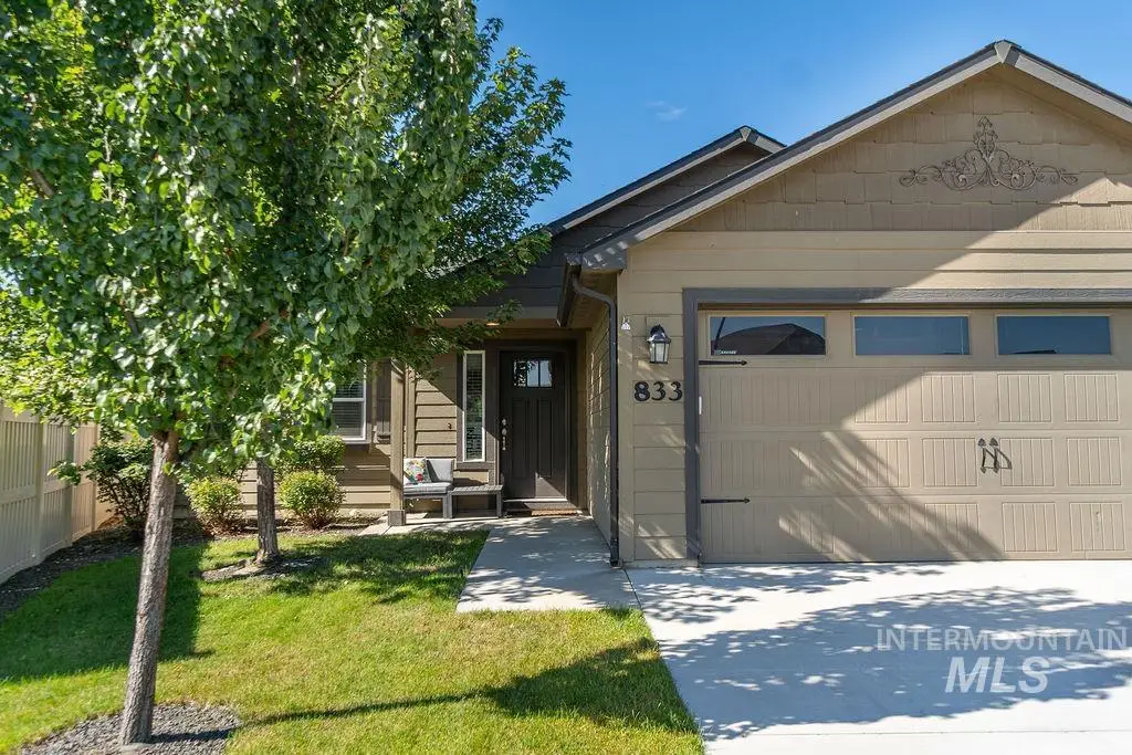 833 Baron Lakes Ave, Middleton, ID 83644 - #1