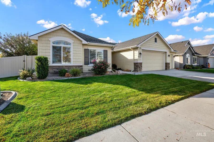 5813 W Avilla Dr, Meridian, ID 83646 - #2
