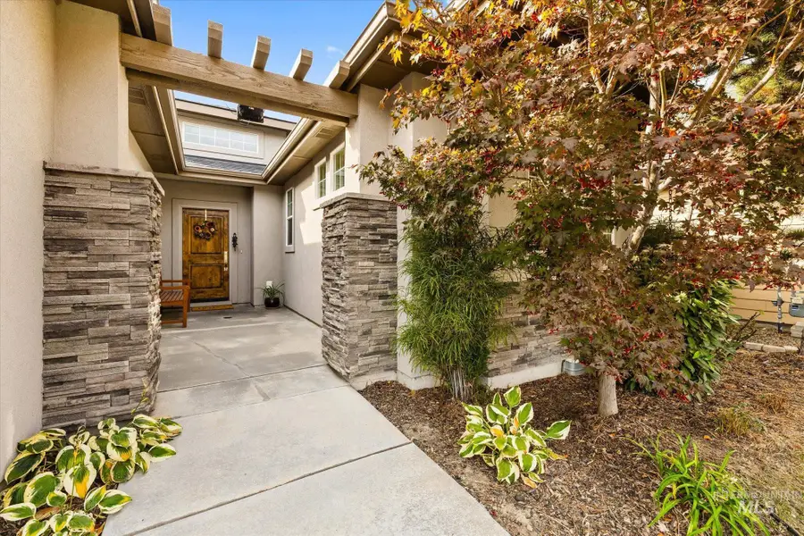 6655 N Moon Drummer Way, Meridian, ID 83646 - #2