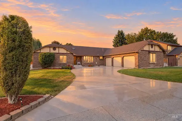 8844 W Brookview Drive, Boise, ID 83709
