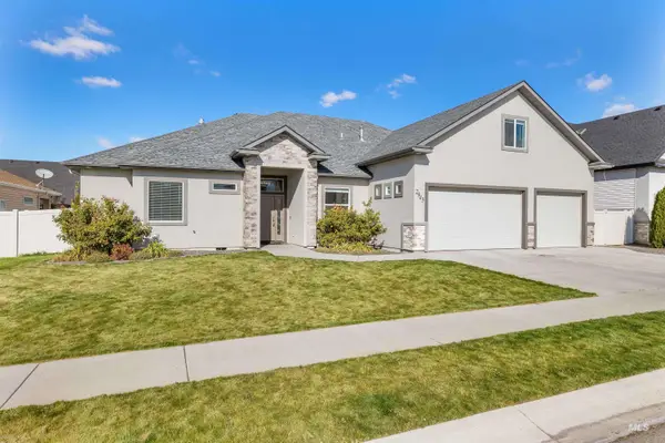 2943 Sunlight Rd, Twin Falls, ID 83301
