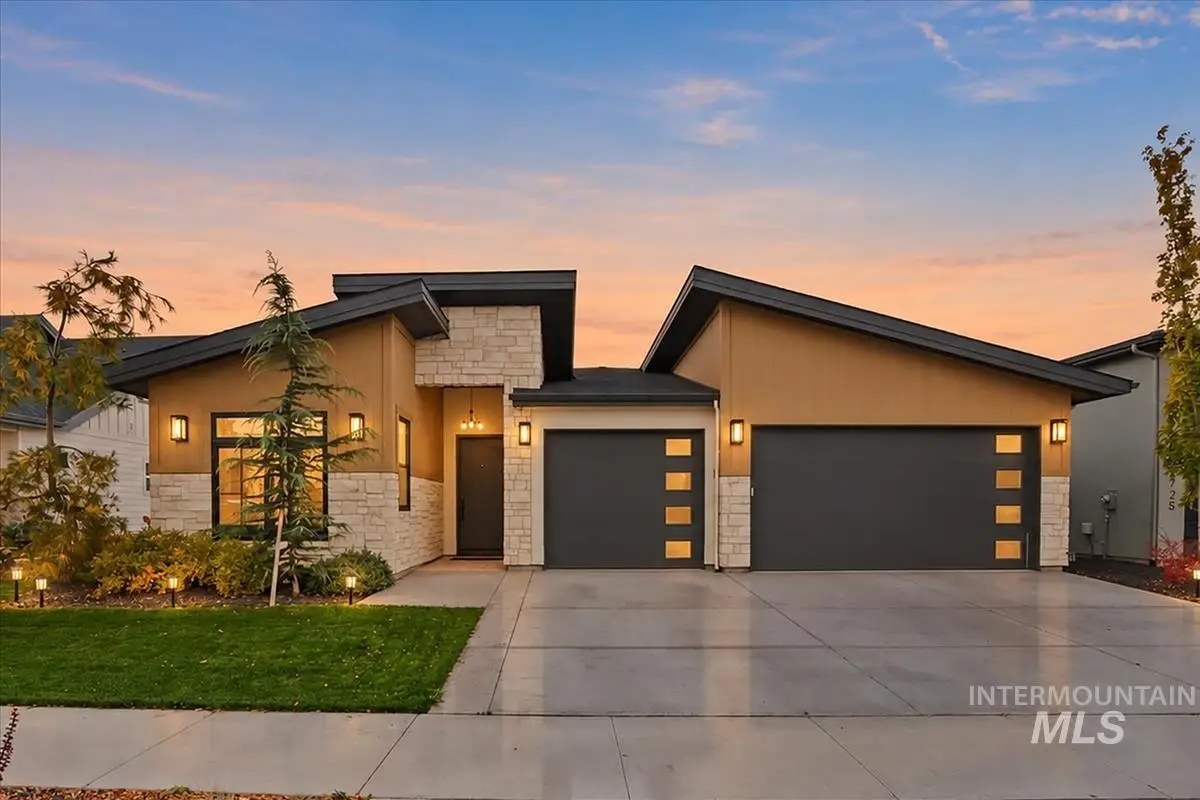 6707 W Piaffe St, Eagle, ID 83616 - #1