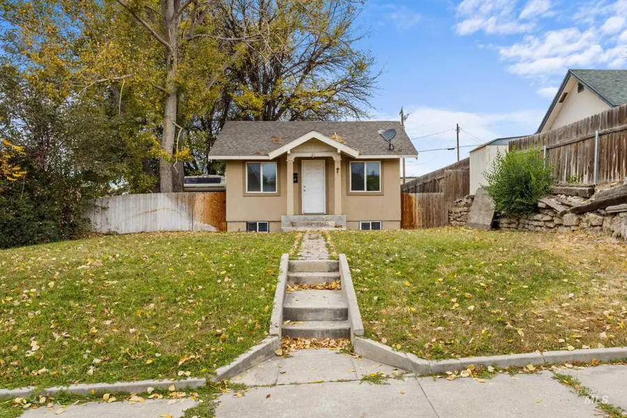 415 12th Avenue North, Nampa, ID 83687 - #3