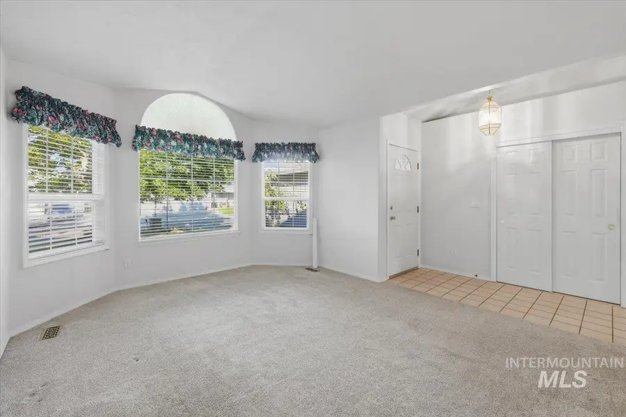 2260 N Marburg Pl, Meridian, ID 83642 - #3