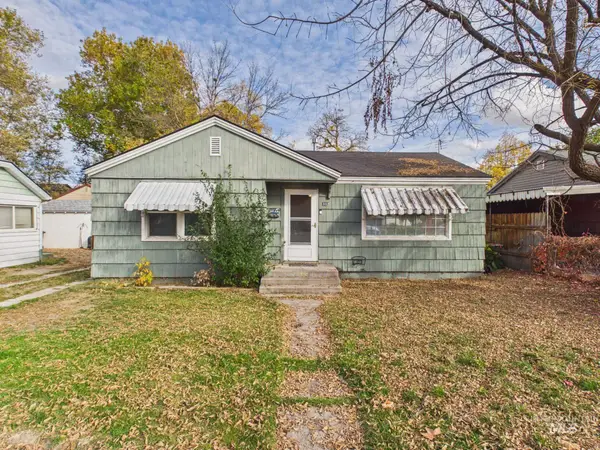 302 Murray Ave, Emmett, ID 83617