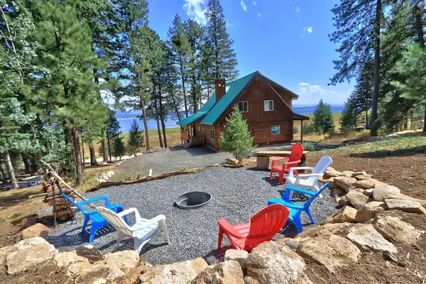 1539 West Mountain Road, Donnelly, ID 83615