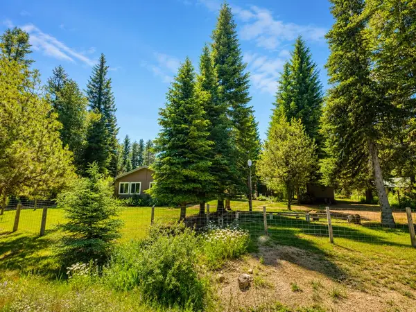 106 Forest Place, Donnelly, ID 83615