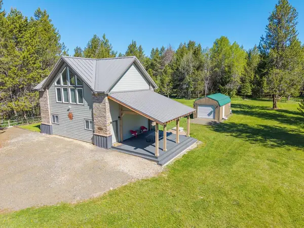 79 Sun Valley Place, Cascade, ID 83611