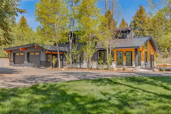 64 Ilka Lane, McCall, ID 83638
