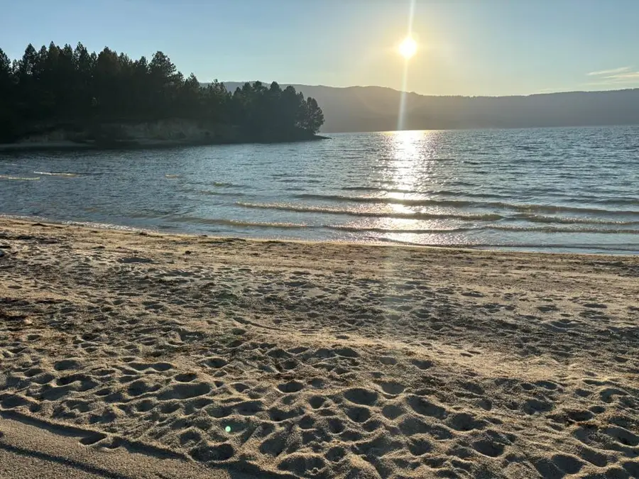 1242 Shore Drive, Cascade, ID 83611 - #3