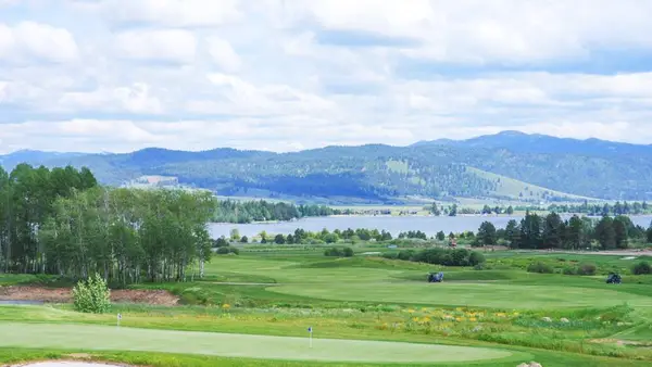 75 Arling Center Court #211, Donnelly, ID 83615