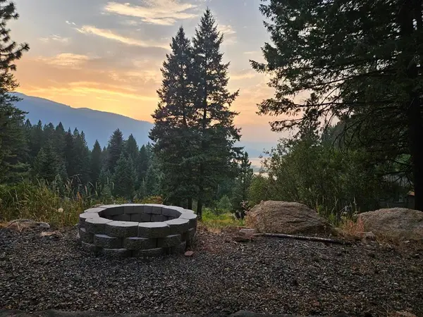 507 Collier View Road, Cascade, ID 83611