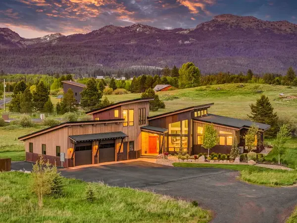 14036 Hideaway Court, McCall, ID 83638