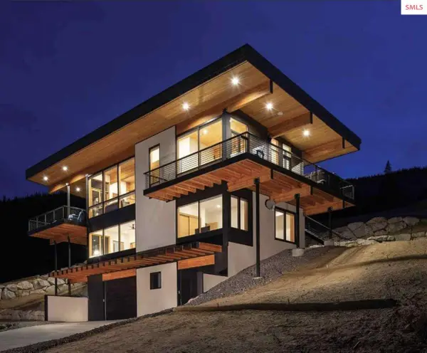 150 Chutes Ln, Sandpoint, ID 83864