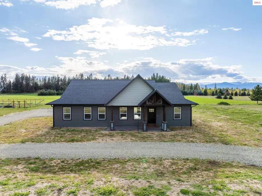 454 S Division St, Moyie Springs, ID 83845 - Image #2