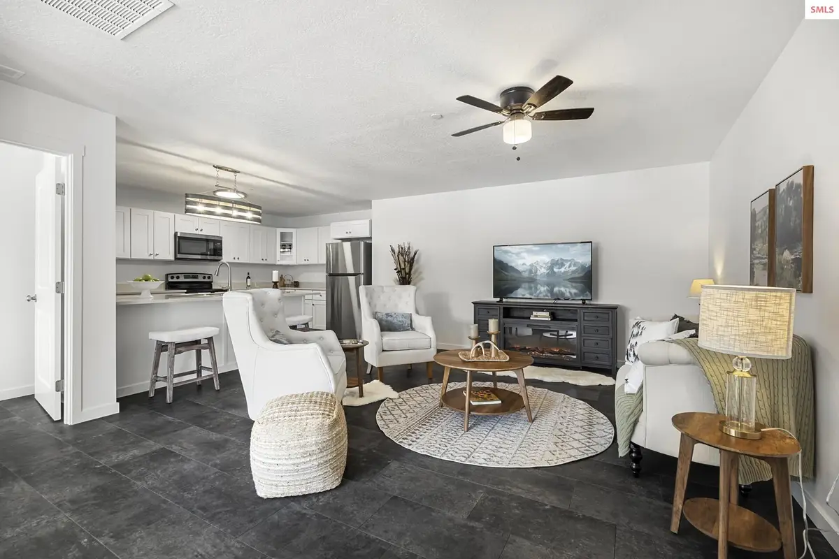 140 Railroad Ave Unit 3, Kellogg, ID 83837 - Image #1