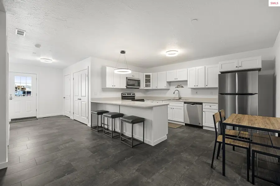 140 Railroad Ave Unit 4, Kellogg, ID 83837 - Image #3