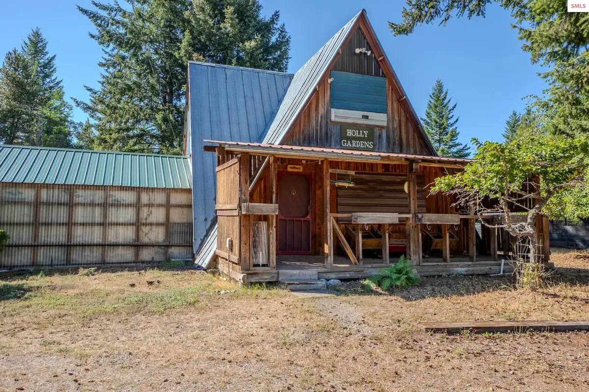 1110 Roosevelt Rd, Bonners Ferry, ID 83805 - Image #1