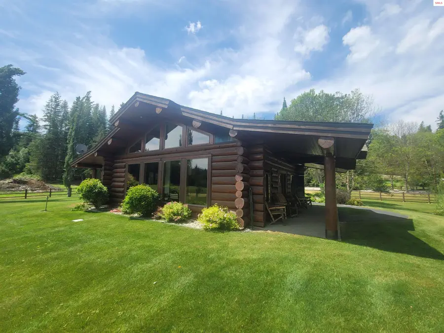 150 Ranch Road, Naples, ID 83847 - #3
