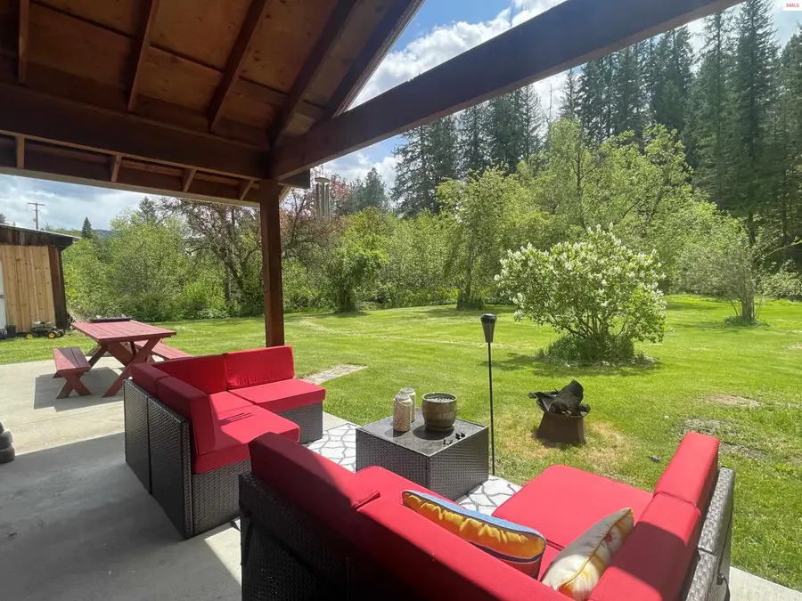 84 Highland Flats Rd., Naples, ID 83847 - Image #2