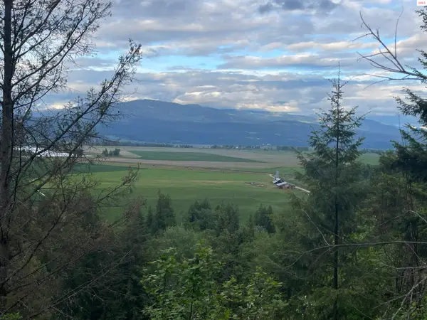 18432 Westside Rd, Bonners Ferry, ID 83805