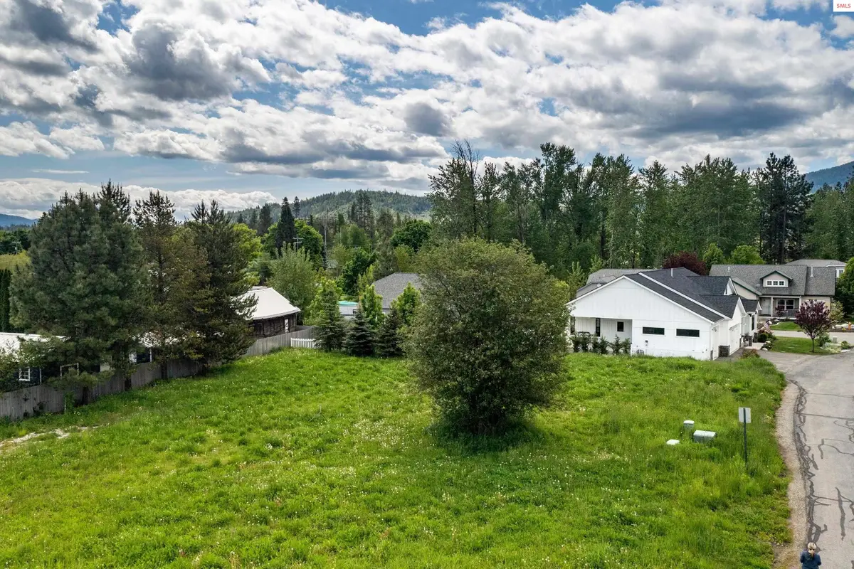 409 Becker Ln, Dover, ID 83825 - #1