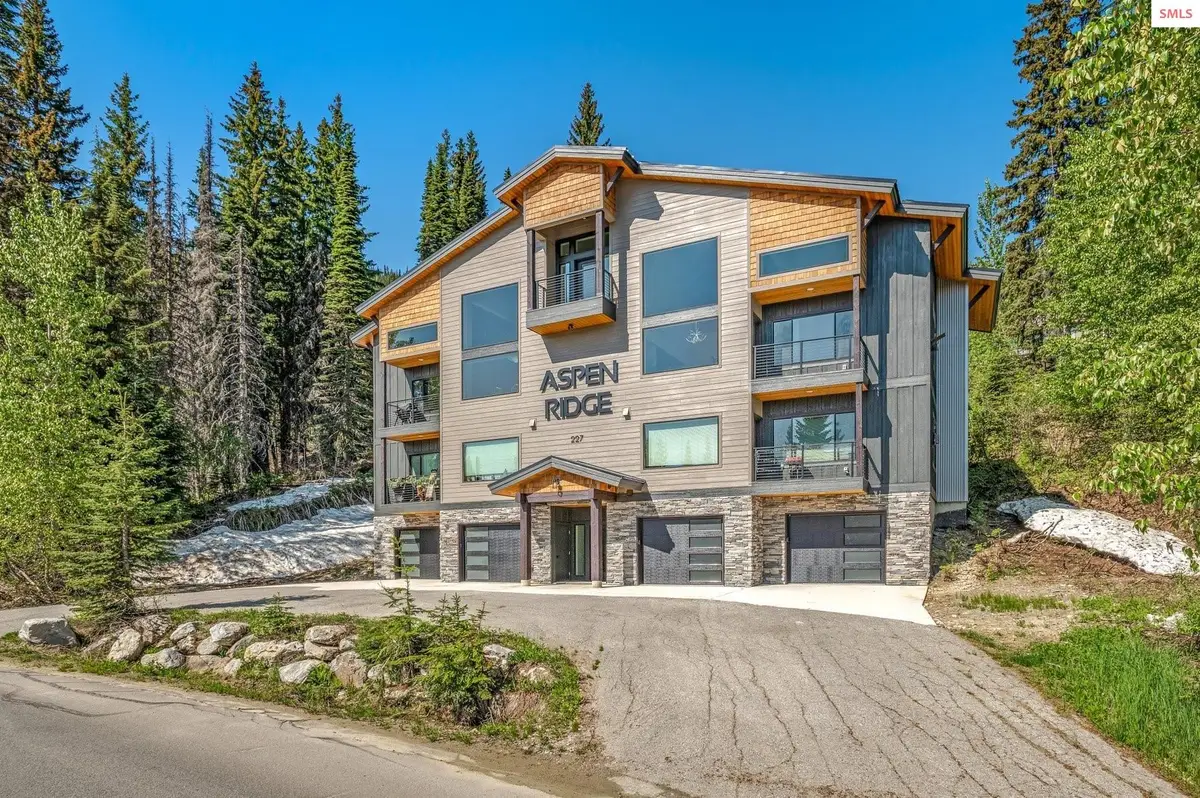 227 Crystal Springs Rd #3, Sandpoint, ID 83864 - Image #1