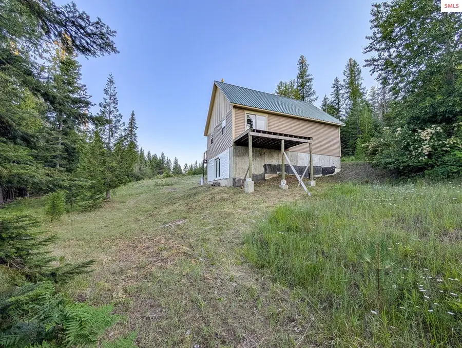699 Granite Ridge Rd, Priest River, ID 83856 - Image #2