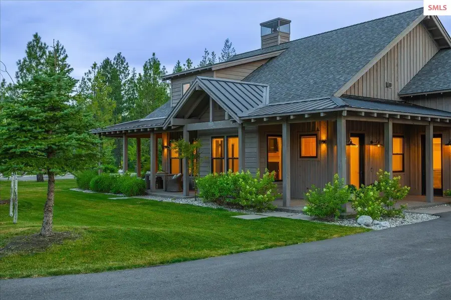 428 W Beach Court, Dover, ID 83825 - Image #2