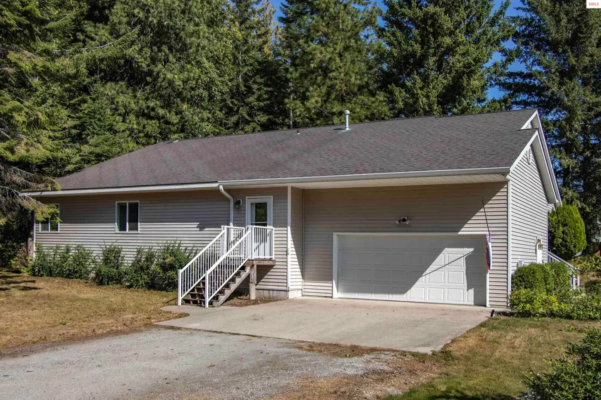 11 Secret Cove, Sandpoint, ID 83864 - Image #1