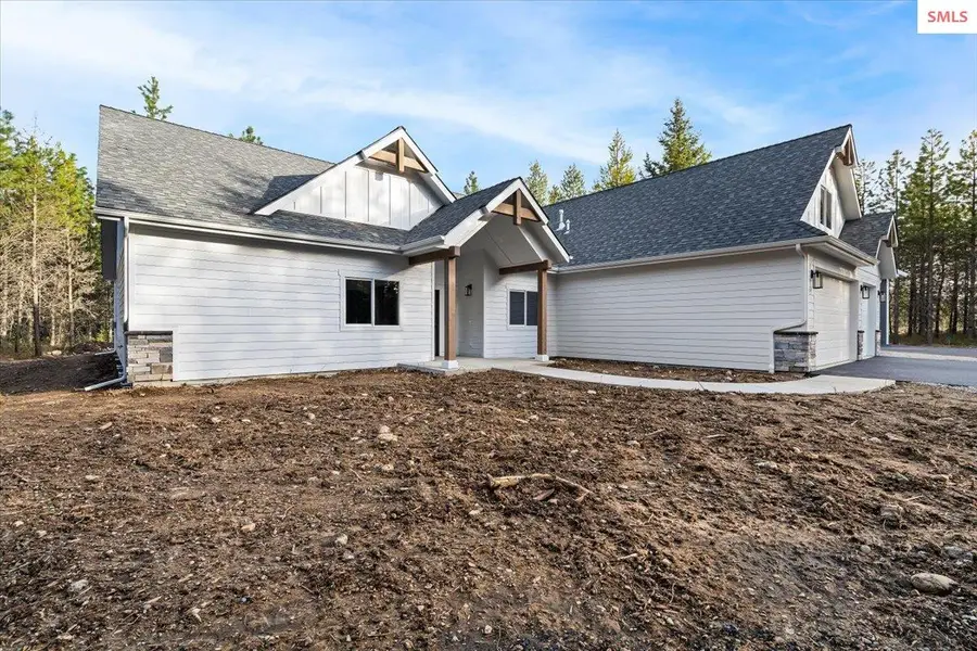 17372 W Kathleen Ave, Hauser, ID 83854 - #3