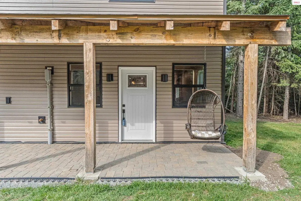 171 Beaver Pond Trl, Priest River, ID 83856 - Image #1