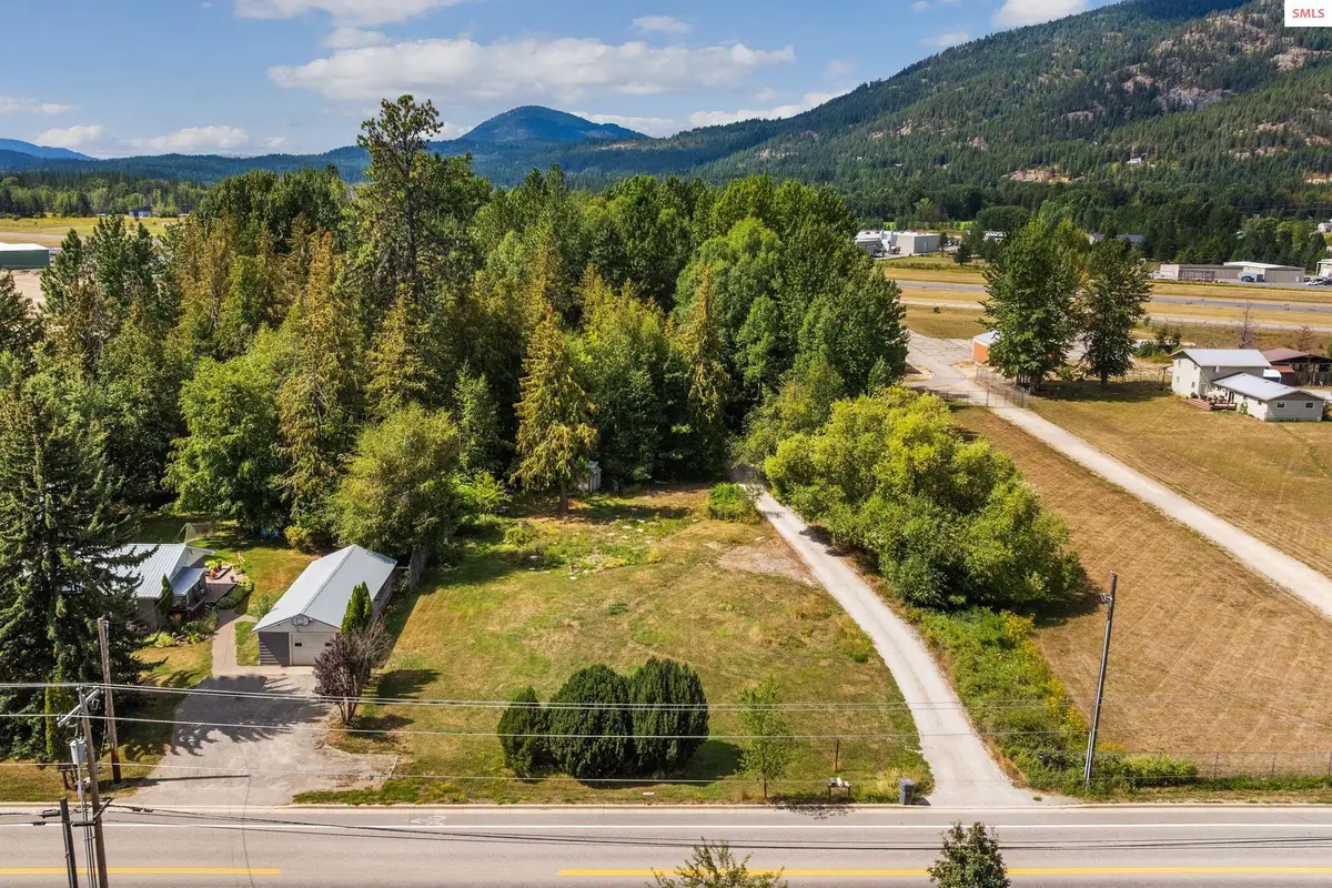 2413 N Boyer Ave, Sandpoint, ID 83864 - Image #1