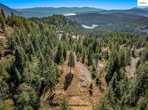 1877 S Idaho Club Drive, Sandpoint, ID 83864