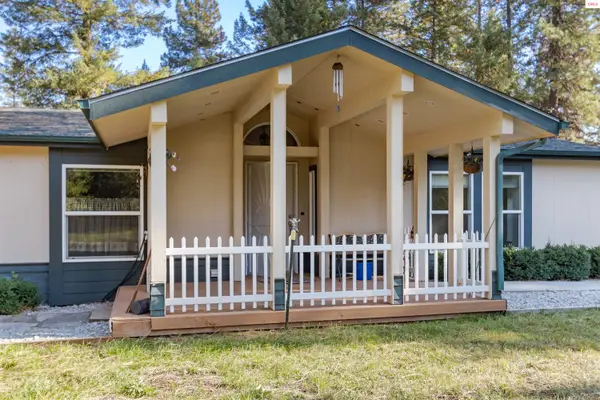 7841 Spirit Lake Cutoff Rd., Priest River, ID 83856