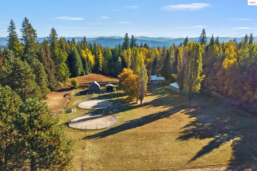 55 Trotter Ln, Sandpoint, ID 83864 - Image #2