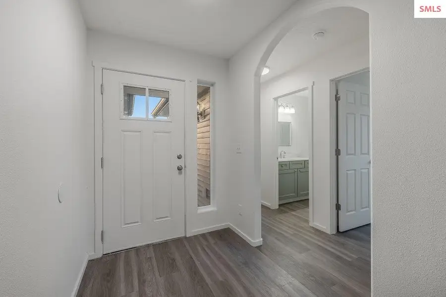 3334 N Woodford St, Post Falls, ID 83854 - Image #2