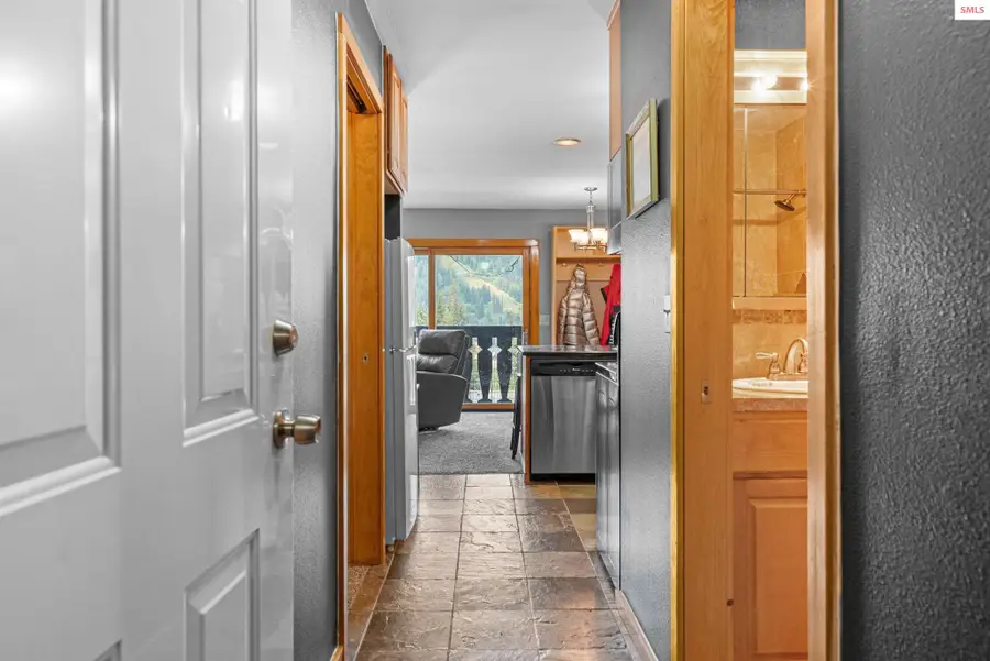 8754 Schweitzer Mtn Rd, Sandpoint, ID 83864 - Image #3