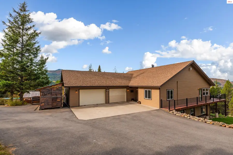 833 Drummond Peak Rd, Kingston, ID 83839 - Image #2