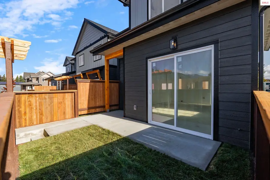 1671 Onyx Ct, Sandpoint, ID 83864 - Image #2