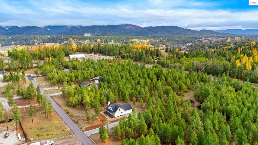 99 James Way, Oldtown, ID 83822 - Image #2