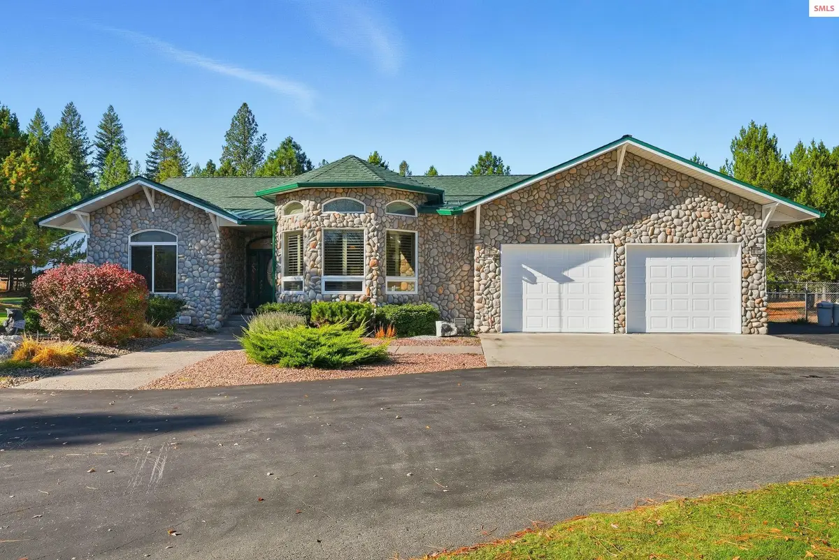 573 Tam Tam, Sagle, ID 83860 - Image #1