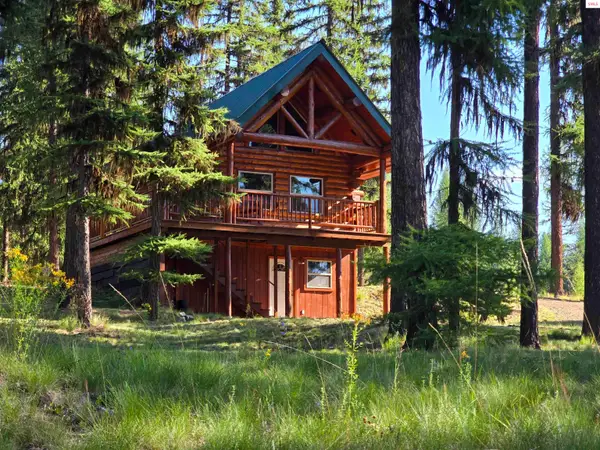 29700 Yaak River Rd, Yaak, MT 59935