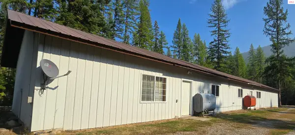 401 Western Larch Lane, Troy, MT 59935