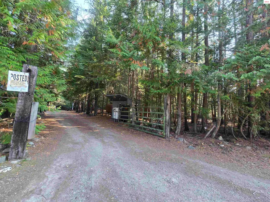 401 Western Larch Lane, Troy, MT 59935 - Image #2