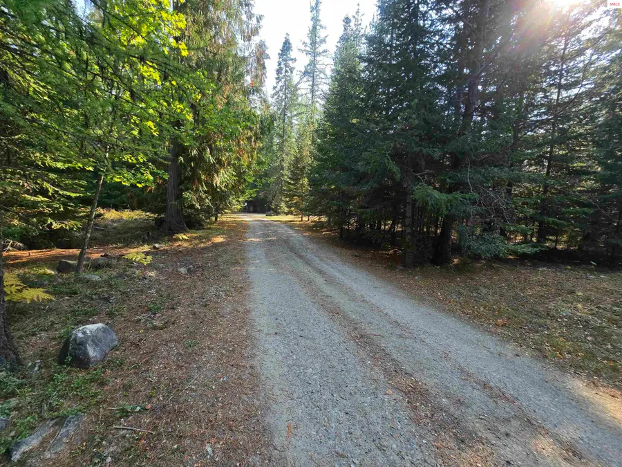 401 Western Larch Lane, Troy, MT 59935 - Image #3