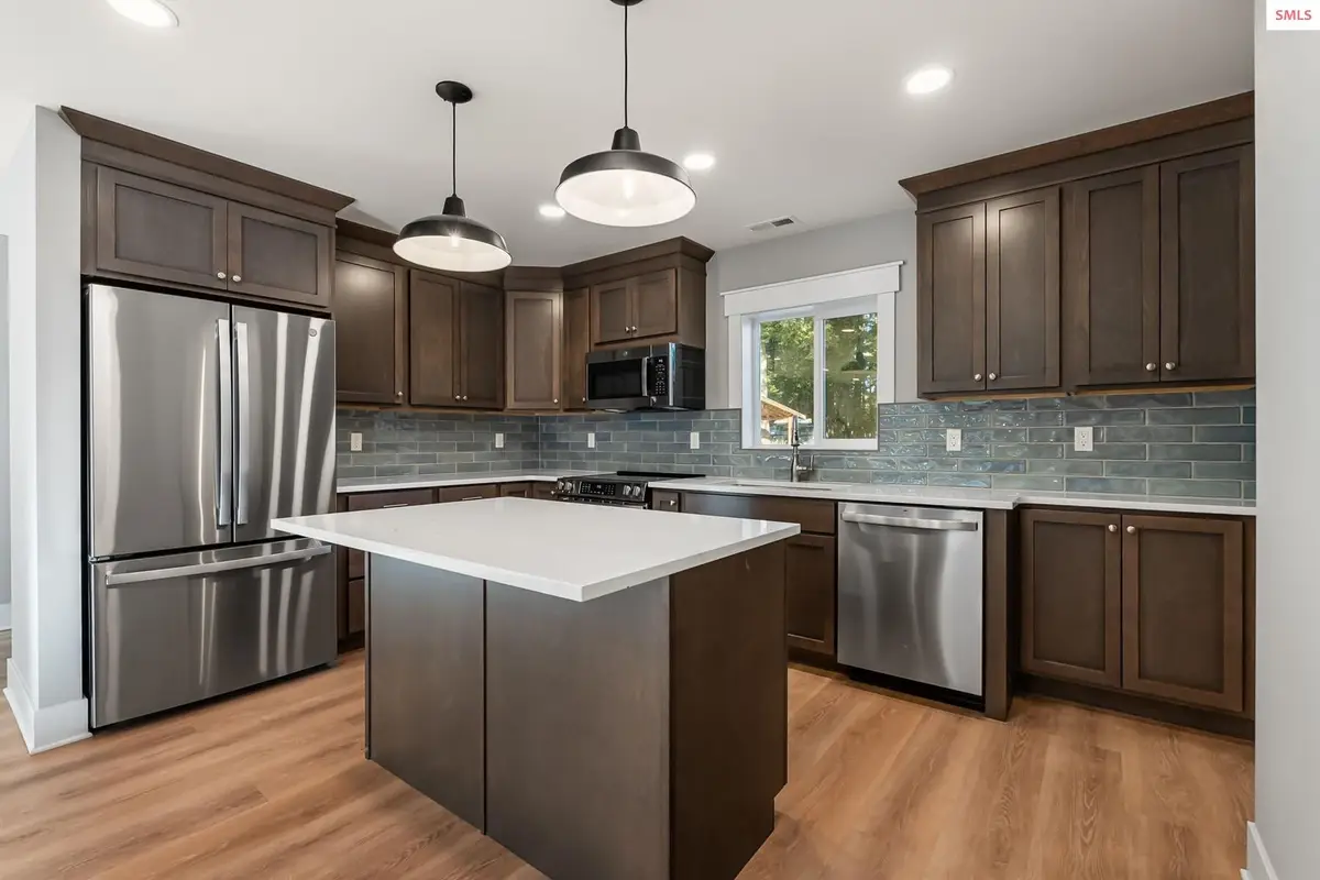 14981 Highway 2, Laclede, ID 83841 - Image #1